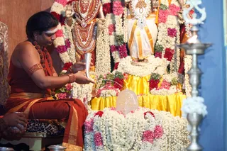 http://nithyananda.org/sites/default/files/photo-gallery/2014-06jun-30-nithyananda-diary_IMG_8088_embalam-ashram-rudrabishekam.JPG