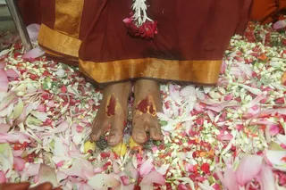 https://nithyananda.org/sites/default/files/photo-gallery/2014-07jul-01-nithyananda-diary_IMG_3036-20140703-091114_pudukottai-house-visit_0.JPG?1404390431
