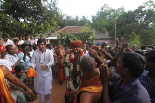 https://nithyananda.org/sites/default/files/photo-gallery/2014-07jul-01-nithyananda-diary_IMG_3230-20140703-091153_pudukottai-house-visit_0.JPG?1404390743