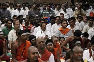 https://nithyananda.org/sites/default/files/photo-gallery/2014-07jul-06-nithyananda-diary_IMG_9376_bidadi-satsang.JPG
