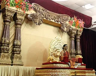 https://nithyananda.org/sites/default/files/photo-gallery/2014-07jul-06-nithyananda-diary_IMG_9381_bidadi-satsang.JPG