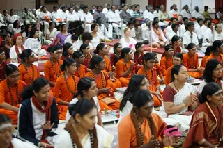https://nithyananda.org/sites/default/files/photo-gallery/2014-07jul-06-nithyananda-diary_IMG_9385_bidadi-satsang.JPG