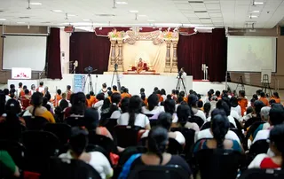 https://nithyananda.org/sites/default/files/photo-gallery/2014-07jul-06-nithyananda-diary_IMG_9389_bidadi-satsang.JPG