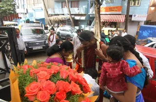 https://nithyananda.org/sites/default/files/photo-gallery/2014-07jul-07-nithyananda-diary_IMG_0106_bangalore-house-visit_2.JPG