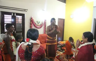 https://nithyananda.org/sites/default/files/photo-gallery/2014-07jul-07-nithyananda-diary_IMG_0435_bangalore-house-visit.JPG