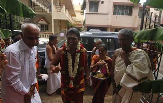 https://nithyananda.org/sites/default/files/photo-gallery/2014-07jul-07-nithyananda-diary_IMG_9491_bangalore-house-visit.JPG