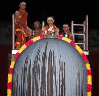 https://nithyananda.org/sites/default/files/photo-gallery/2014-07jul-07-nithyananda-diary_IMG_9619_bidadi.JPG