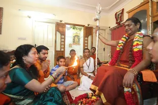 https://nithyananda.org/sites/default/files/photo-gallery/2014-07jul-07-nithyananda-diary_IMG_9645_bangalore-house-visit.JPG