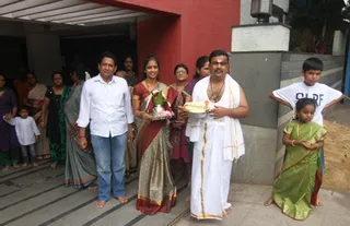 https://nithyananda.org/sites/default/files/photo-gallery/2014-07jul-07-nithyananda-diary_IMG_9683_bangalore-house-visit.JPG