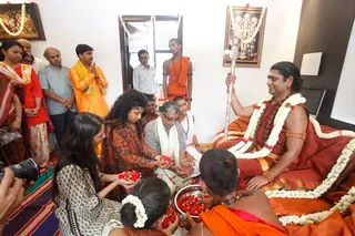 https://nithyananda.org/sites/default/files/photo-gallery/2014-07jul-07-nithyananda-diary_IMG_9731_bangalore-house-visit.JPG
