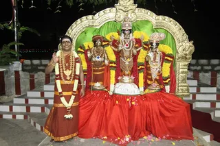 https://nithyananda.org/sites/default/files/photo-gallery/2014-07jul-12-nithyananda-diary_IMG_1065_gurupoornima-bidadi_2.JPG