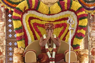 https://nithyananda.org/sites/default/files/photo-gallery/2014-07jul-12-nithyananda-diary_IMG_1474_gurupoornima-bidadi_0.JPG