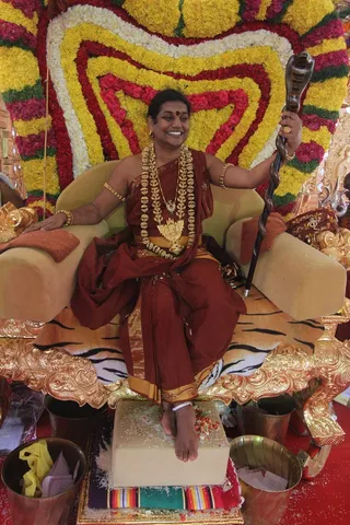 https://nithyananda.org/sites/default/files/photo-gallery/2014-07jul-12-nithyananda-diary_IMG_1778_gurupoornima-bidadi_1.JPG