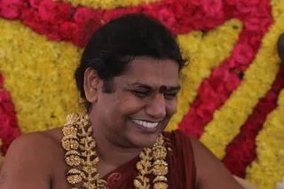 https://nithyananda.org/sites/default/files/photo-gallery/2014-07jul-12-nithyananda-diary_IMG_1840_gurupoornima-bidadi_0.JPG