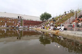 https://nithyananda.org/sites/default/files/photo-gallery/2014-07jul-12-nithyananda-diary_IMG_2099_gurupoornima-bidadi-rudrabhishekam.JPG