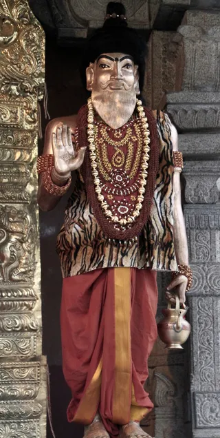 https://nithyananda.org/sites/default/files/photo-gallery/2014-07jul-14-nithyananda-diary_IMG_0286_bidadi-temple.JPG