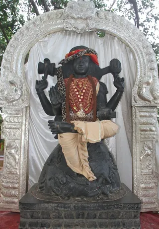 https://nithyananda.org/sites/default/files/photo-gallery/2014-07jul-17-nithyananda-diary_IMG_0679_bidadi-temple.JPG