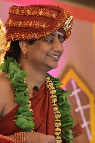 https://nithyananda.org/sites/default/files/photo-gallery/2014-07jul-20-nithyananda-diary_IMG_4485_haridwar-innerawakening.JPG
