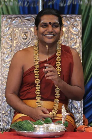 https://nithyananda.org/sites/default/files/photo-gallery/2014-07jul-27-nithyananda-diary_IMG_7302_haridwar-innerawakening-maheshwara-puja.JPG?1406524679