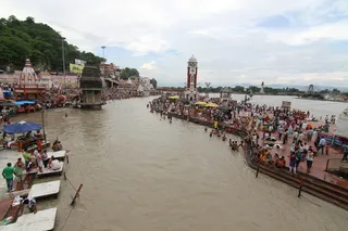https://nithyananda.org/sites/default/files/photo-gallery/2014-07jul-27-nithyananda-diary_IMG_7733_haridwar-ganga-aarthi.JPG?1406548983