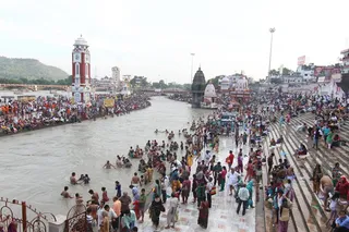 https://nithyananda.org/sites/default/files/photo-gallery/2014-07jul-27-nithyananda-diary_IMG_7926_haridwar-ganga-aarthi.JPG?1406549469