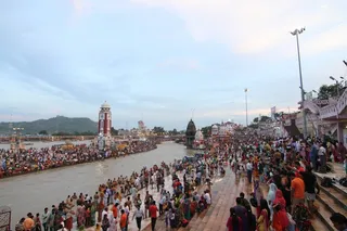 https://nithyananda.org/sites/default/files/photo-gallery/2014-07jul-27-nithyananda-diary_IMG_8046_haridwar-ganga-aarthi.JPG?1406550231