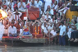 https://nithyananda.org/sites/default/files/photo-gallery/2014-07jul-27-nithyananda-diary_IMG_8059_haridwar-ganga-aarthi.JPG?1406550420