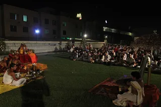 https://nithyananda.org/sites/default/files/photo-gallery/2014-08aug-03-nithyananda-diary_IMG_0228_haridwar-innerawakening-dakshinamurthi-homa_0.JPG?1407094104