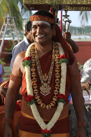 https://nithyananda.org/sites/default/files/photo-gallery/2014-08aug-17-nithyananda-diary_IMG_5347_bidadi-krishna-jenmashtami-evening-celebrations-nithyanandeshwara-temple.JPG