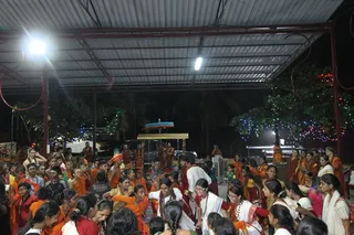 https://nithyananda.org/sites/default/files/photo-gallery/2014-08aug-17-nithyananda-diary_IMG_5561_bidadi-krishna-jenmashtami-evening-celebrations-nithyanandeshwara-temple.JPG