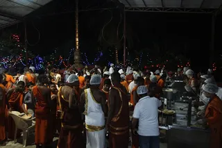 https://nithyananda.org/sites/default/files/photo-gallery/2014-08aug-17-nithyananda-diary_IMG_5580_bidadi-krishna-jenmashtami-evening-food-nithyanandeshwara-temple.JPG