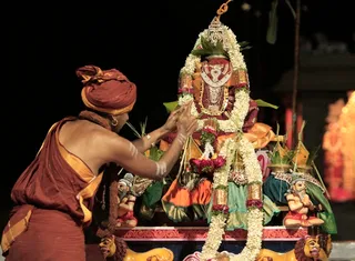 https://nithyananda.org/sites/default/files/photo-gallery/2014-08aug-21-nithyananda-diary_IMG_5263_bidadi-chandi-homa.JPG
