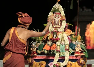 https://nithyananda.org/sites/default/files/photo-gallery/2014-08aug-21-nithyananda-diary_IMG_5264_bidadi-chandi-homa.JPG