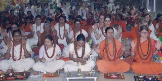 https://nithyananda.org/sites/default/files/photo-gallery/2014-08aug-25-nithyananda-diary_IMG_8655_bidadi-nithya-puja-devotees.JPG?1408972543