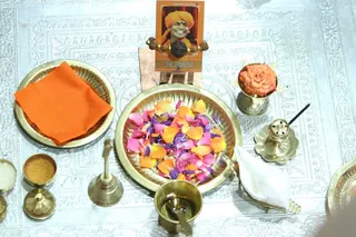 https://nithyananda.org/sites/default/files/photo-gallery/2014-09sep-06-nithyananda-diary_IMG_2762_bidadi-nithya-puja-items.JPG