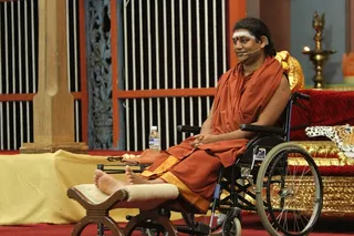 https://nithyananda.org/sites/default/files/photo-gallery/2014-09sep-09-nithyananda-diary_IMG_3880_bidadi-swamiji-satsang-wheel-chair_0.JPG