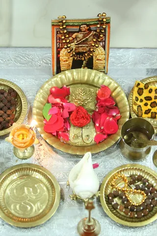 https://nithyananda.org/sites/default/files/photo-gallery/2014-09sep-10-nithyananda-diary_IMG_4026_bidadi-puja-items.JPG
