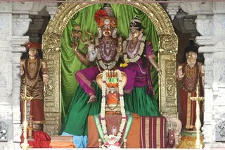 https://nithyananda.org/sites/default/files/photo-gallery/2014-09sep-11th-nithyananda-diary_IMG_4464_bidadi-nithynandeshwara-temple.JPG