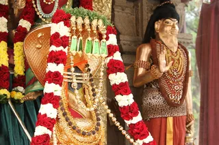 https://nithyananda.org/sites/default/files/photo-gallery/2014-09sep-16th-nithyananda-diary_IMG_6890_bidadi-temple-kapilamuni-murthi.JPG?1411105131