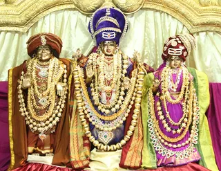 https://nithyananda.org/sites/default/files/photo-gallery/2014-09sep-22nd-nithyananda-diary_IMG_8390_bidadi.JPG?1411458691