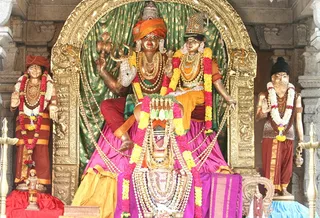 https://nithyananda.org/sites/default/files/photo-gallery/2014-09sep-26th-nithyananda-diary_IMG_9265_bidadi-temple.JPG?1411813223
