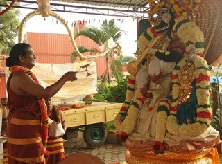https://nithyananda.org/sites/default/files/photo-gallery/2014-09sep-26th-nithyananda-diary_IMG_9362_bidadi.JPG?1411813272