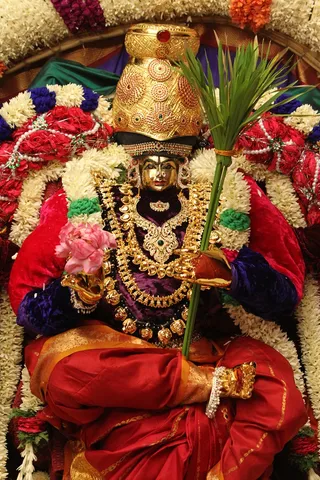 https://nithyananda.org/sites/default/files/photo-gallery/2014-09sep-28th--nithyananda-diary_IMG_9685_bidadi.JPG?1411986685