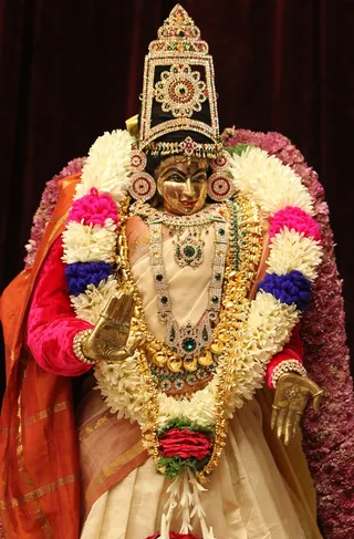 https://nithyananda.org/sites/default/files/photo-gallery/2014-09sep-28th--nithyananda-diary_IMG_9686_bidadi.JPG?1411986691