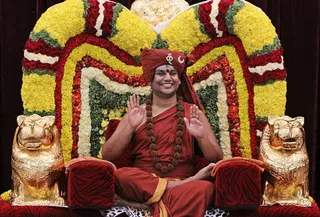 https://nithyananda.org/sites/default/files/photo-gallery/2014-09sep-28th--nithyananda-diary_IMG_9980_bidadi-navaratri-celebration-swamiji.JPG?1411986746