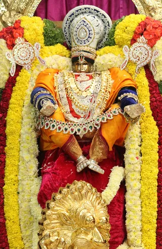 https://nithyananda.org/sites/default/files/photo-gallery/2014-09sep-28th--nithyananda-diary_IMG_9990_bidadi-navaratri-celebration.JPG?1411986793