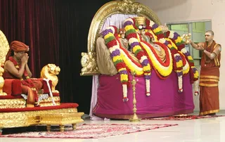 https://nithyananda.org/sites/default/files/photo-gallery/2014-11nov-28th-nithyananda-diary_IMG_9510_bidadi-deity.JPG?1417198942
