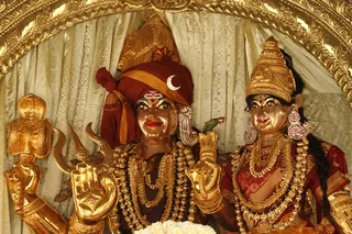 https://nithyananda.org/sites/default/files/photo-gallery/2014-11nov-30th-nithyananda-diary_IMG_9702_bidadi-temple-nithyanandeshwara-nithyanandeshwari.JPG?1417371261