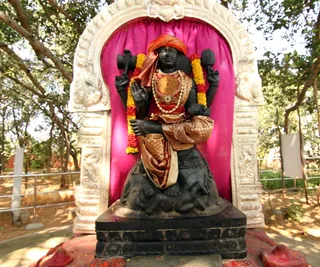 Dakshinamoorthi
