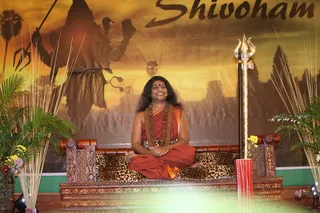 https://nithyananda.org/sites/default/files/photo-gallery/2014-12dec-10th-nithyananda-diary_IMG_0075_combodia-inner-awakening-swamiji.jpg?1418219651
